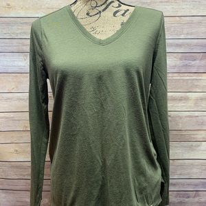 L.L. Bean women’s v neck long sleeve shirt